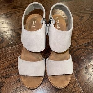 TOMS Majorca Cutout Sandal